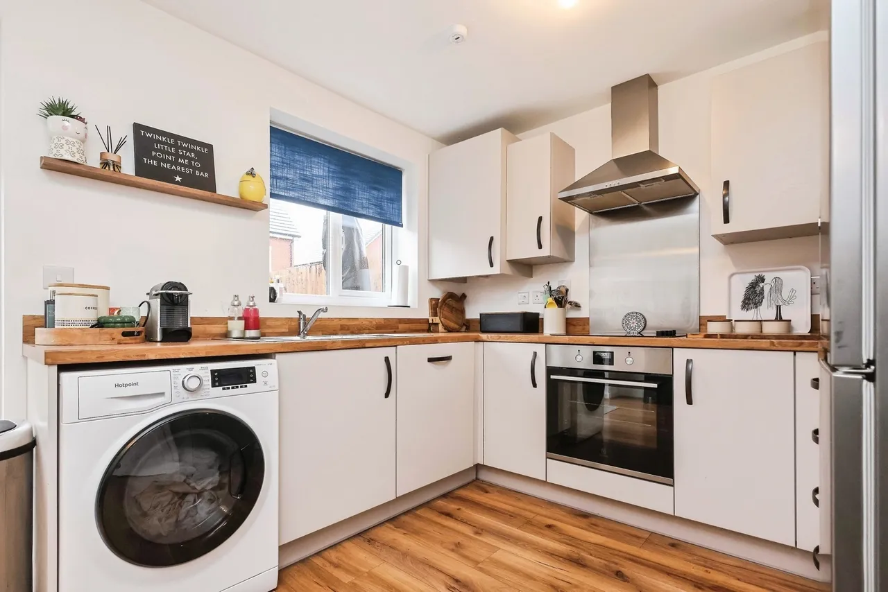 Parkesine Lane, B24, photo 9