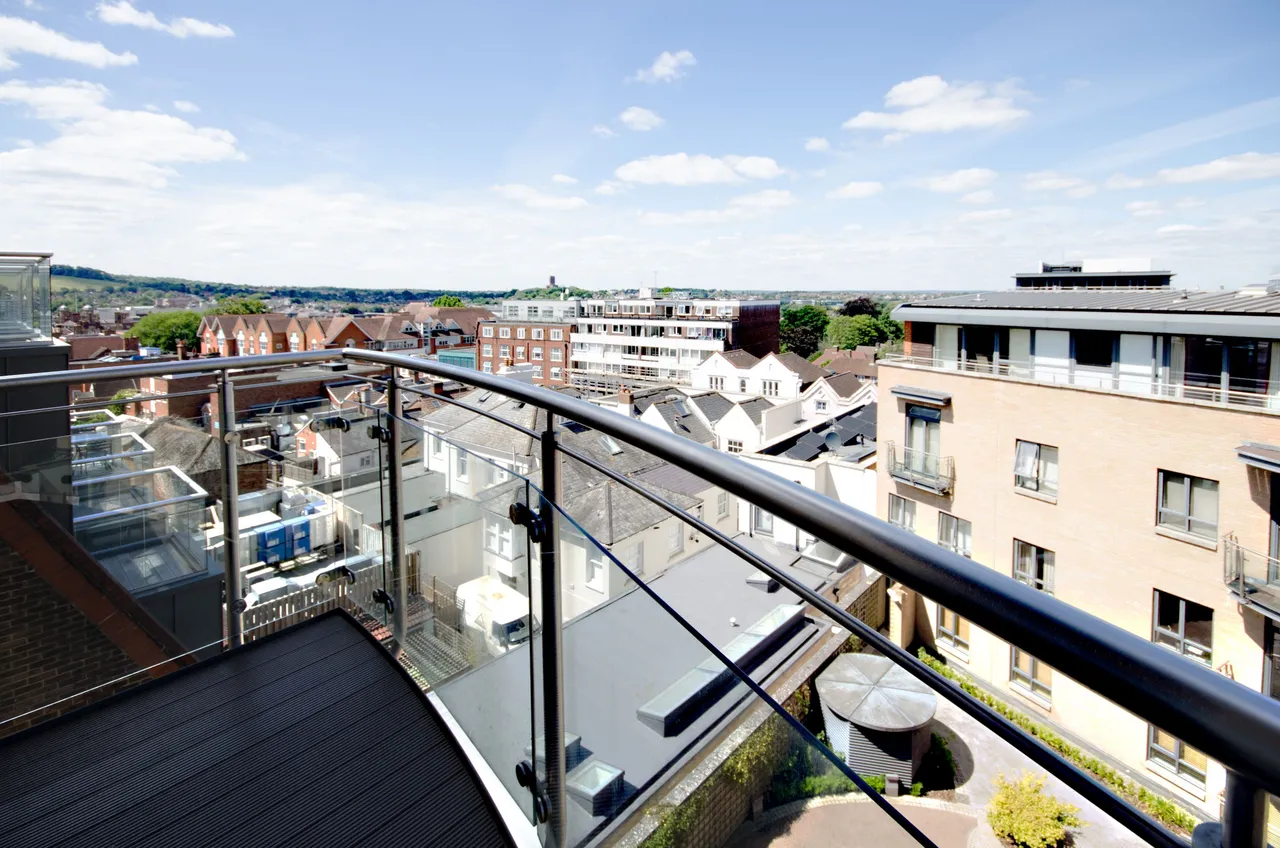 D13 Trinity Gate, Epsom Road, Guildford, photo 7