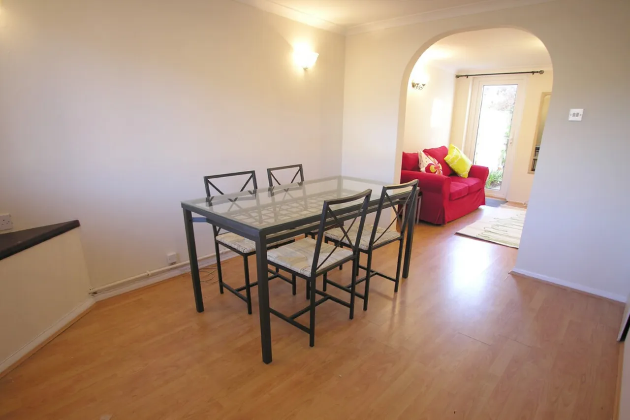 Whitley Street, Reading, photo 9