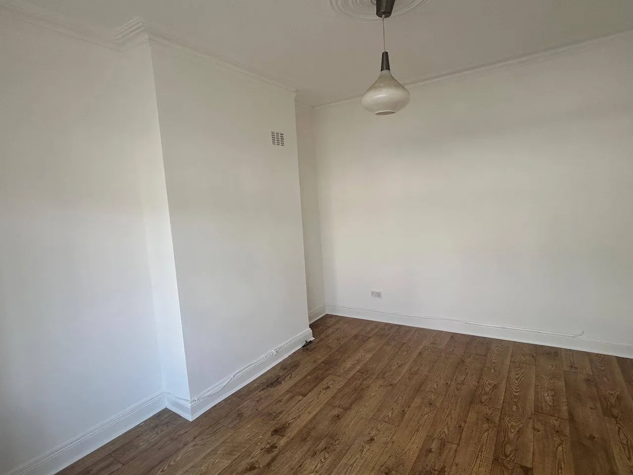 2 bed flat to rent Hamilton Road, London NW11, photo 6