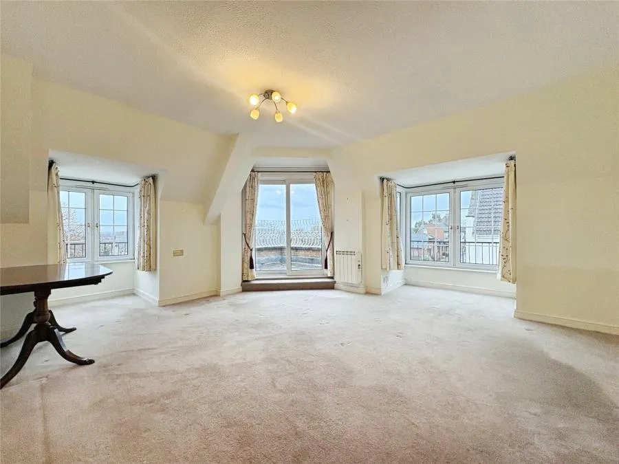 Park Lane, Tilehurst, RG31, photo 2