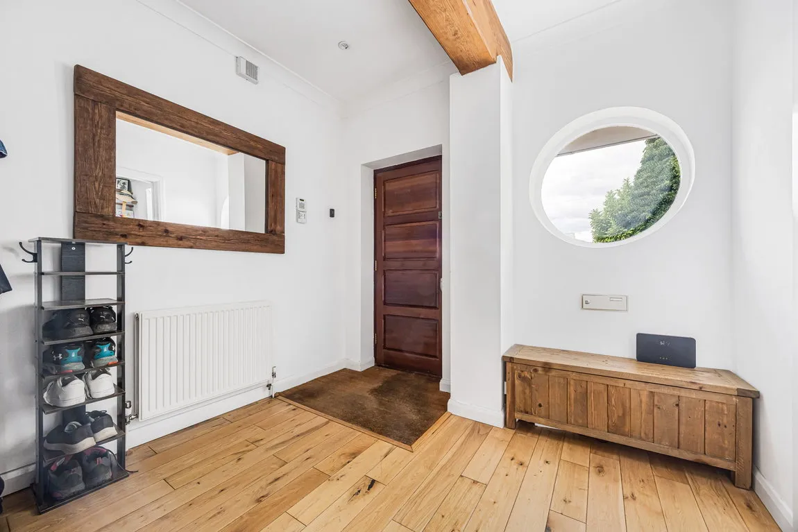 Hill Farm Road, Marlow, SL7 3LU, photo 2