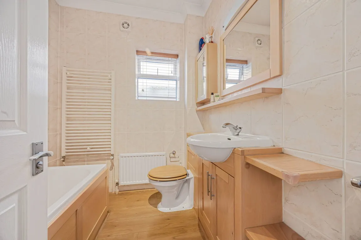 Hill Farm Road, Marlow, SL7 3LU, photo 9