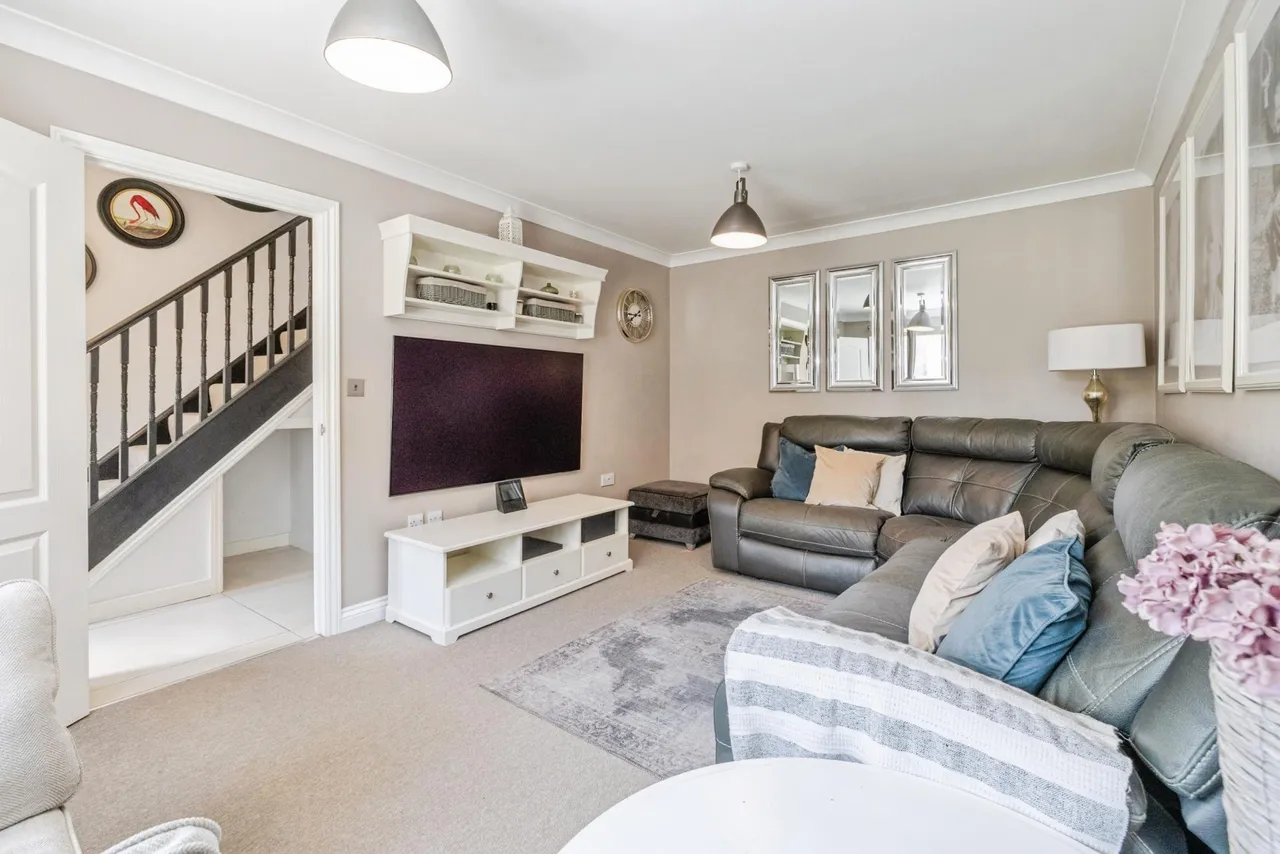 Elder Close, Witham St Hughs, LN6, photo 7