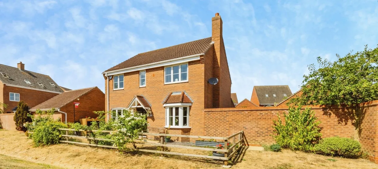 4 bed house for sale, Elder Close, Witham St Hughs, LN6
