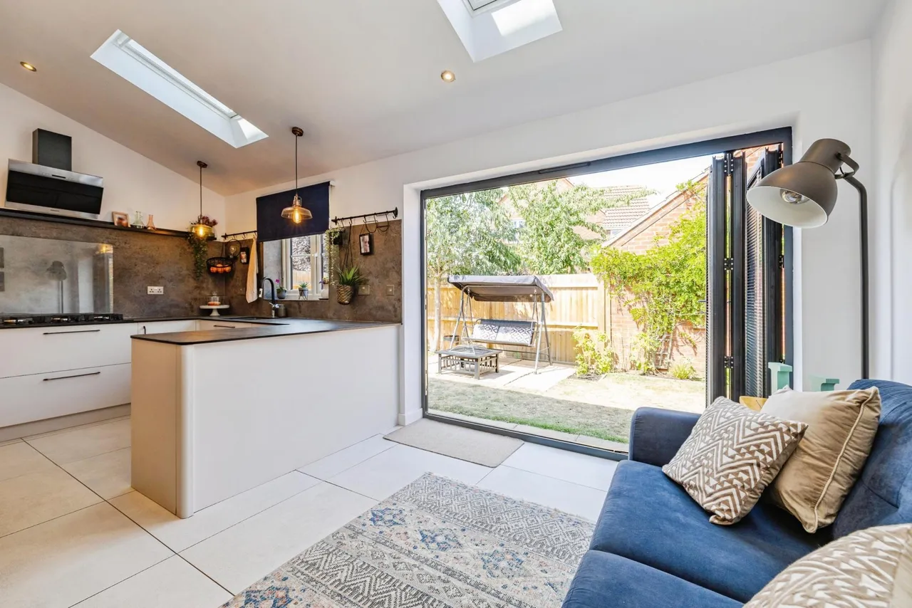 Elder Close, Witham St Hughs, LN6, photo 4