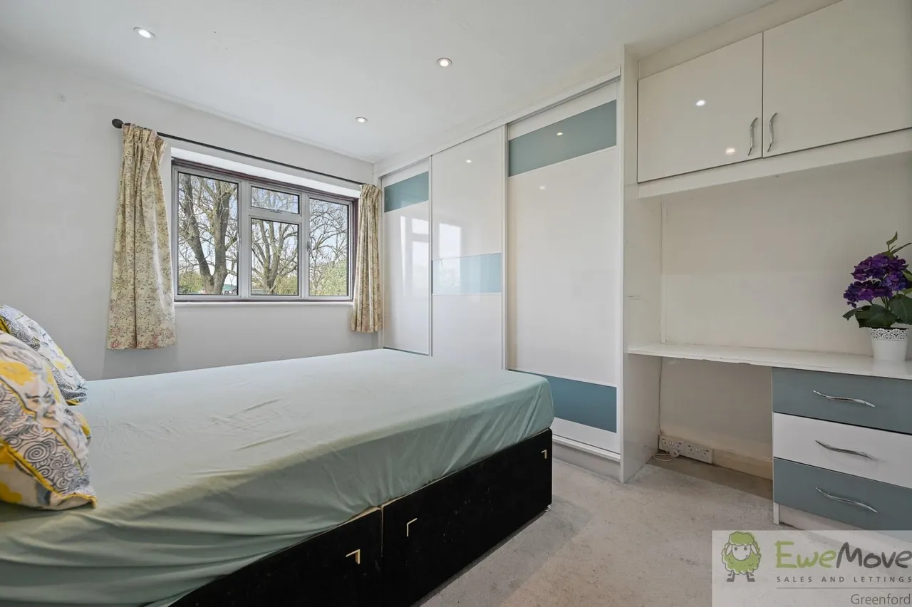 Methuen Road, Edgware, HA8, photo 7