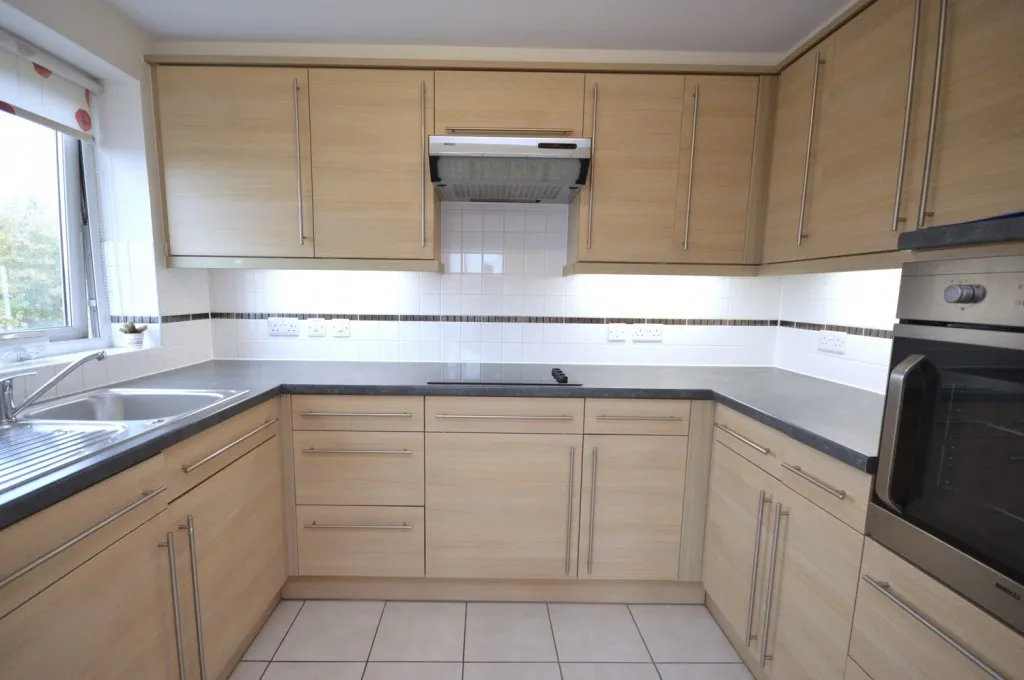 Avenue Road, Lymington, SO41, photo 2