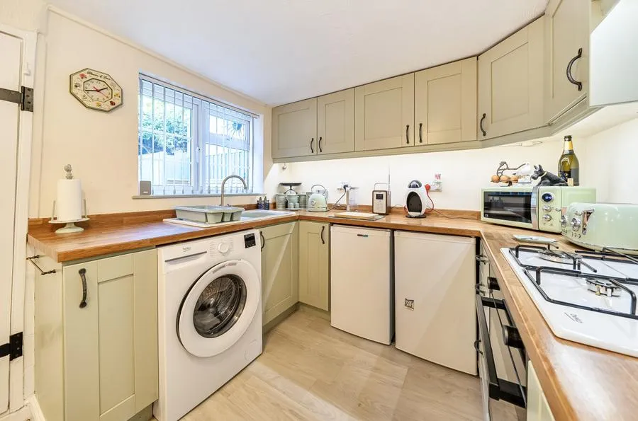 Colchester Road, White Colne, CO6, photo 4