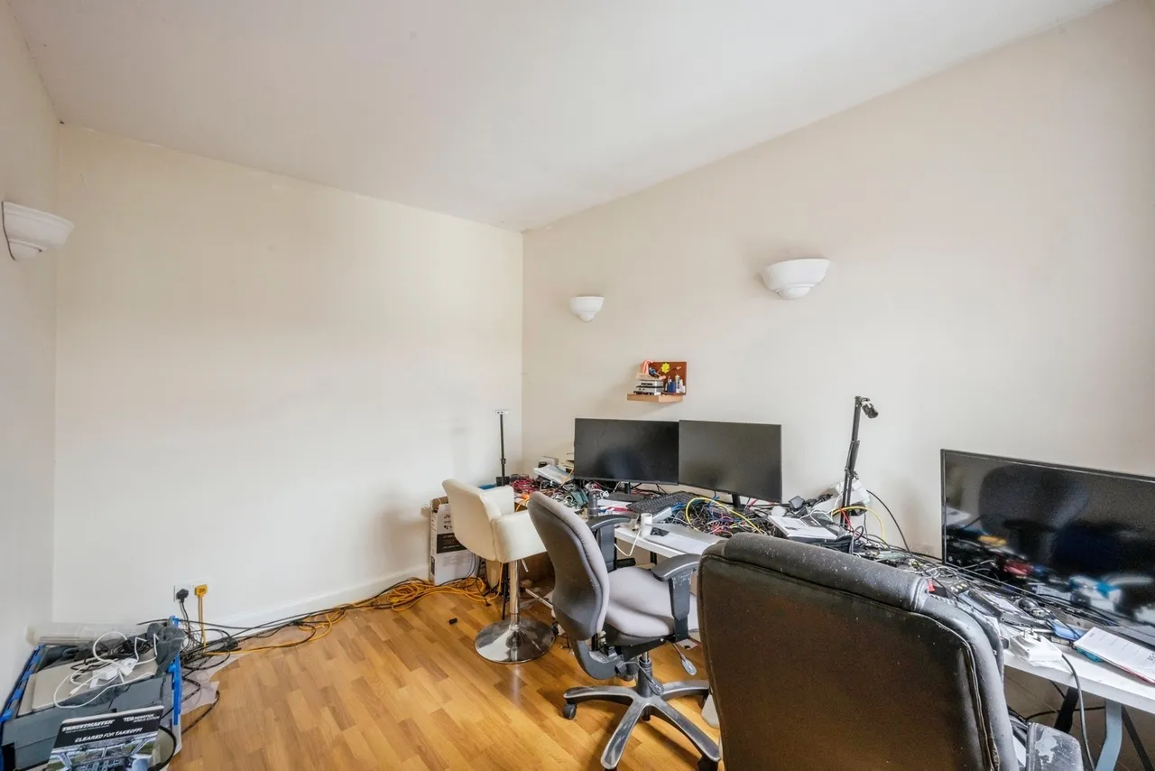 Washington Grove, Doncaster, South Yorkshire, DN5, photo 9
