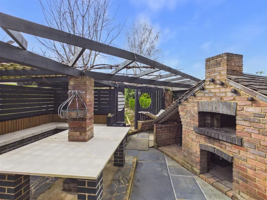 Lea Crescent, Longlevens, photo 25