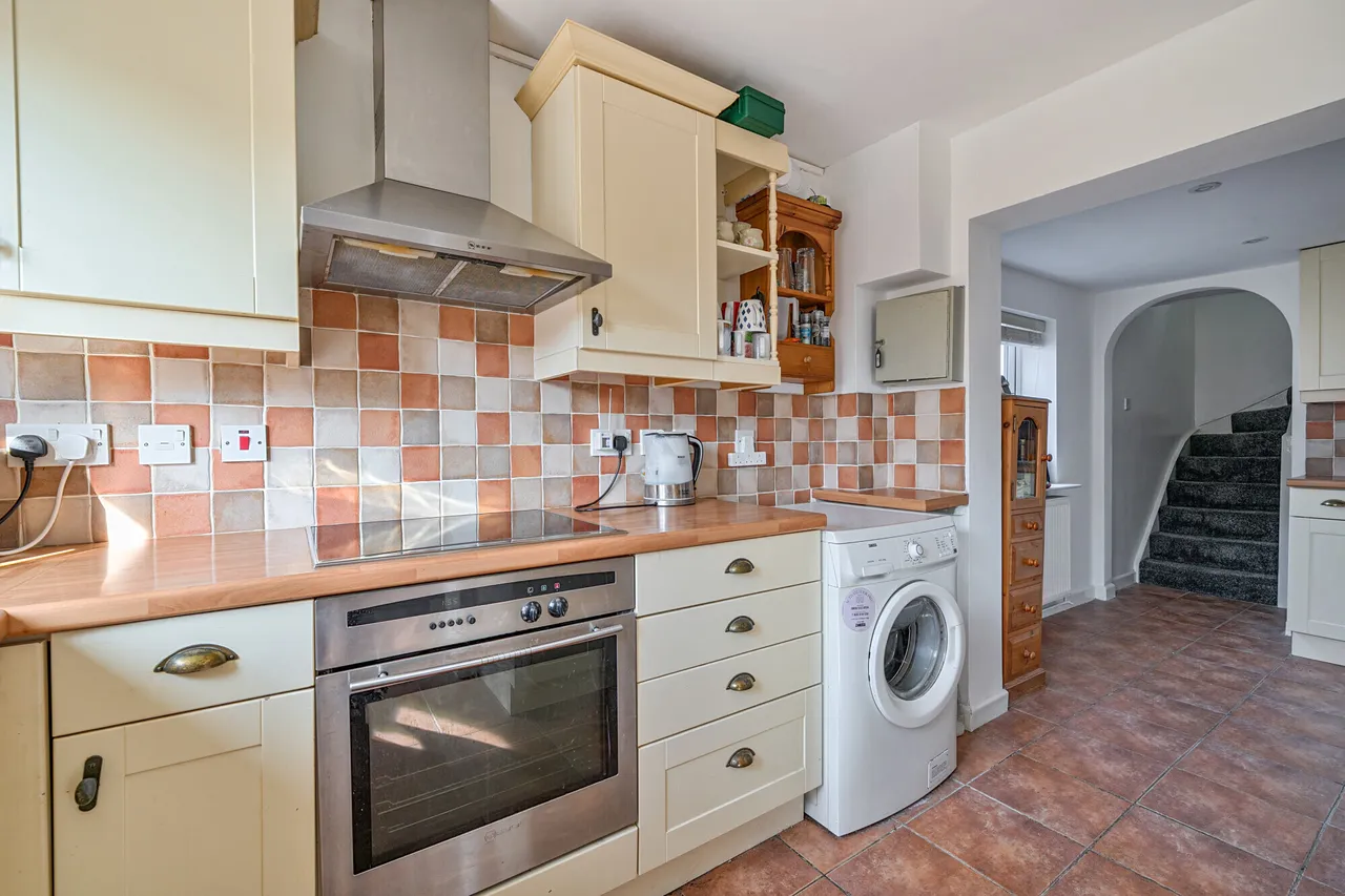 Broad Street, Beechingstoke, SN9, photo 6
