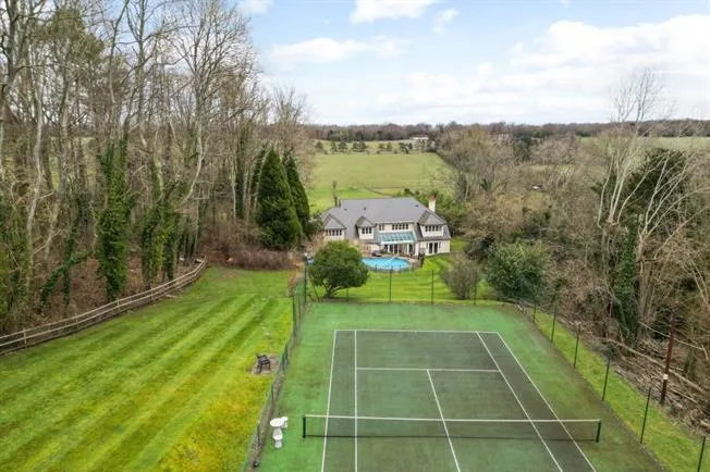 Beech Avenue, Effingham, KT24, photo 4