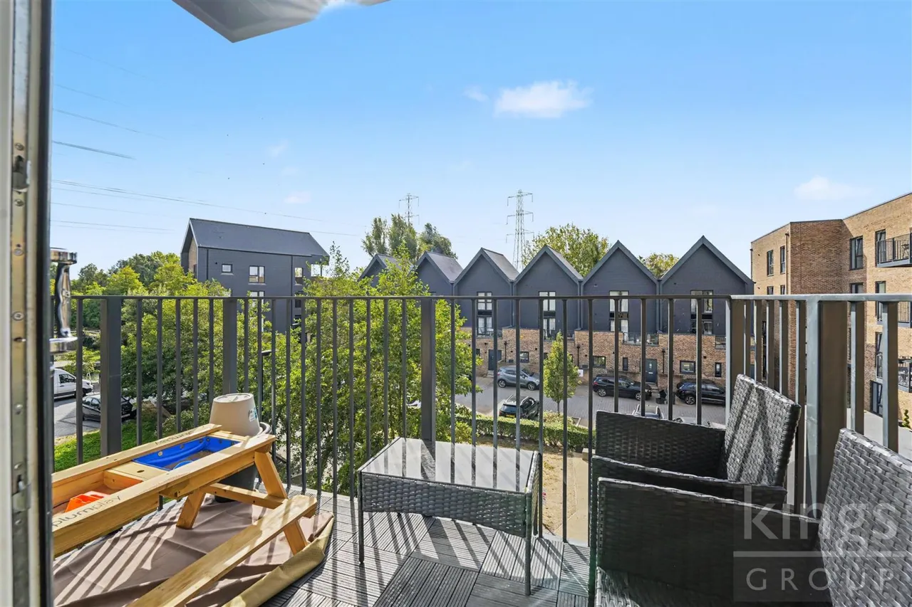 Marina Court, Waltham Abbey, photo 10