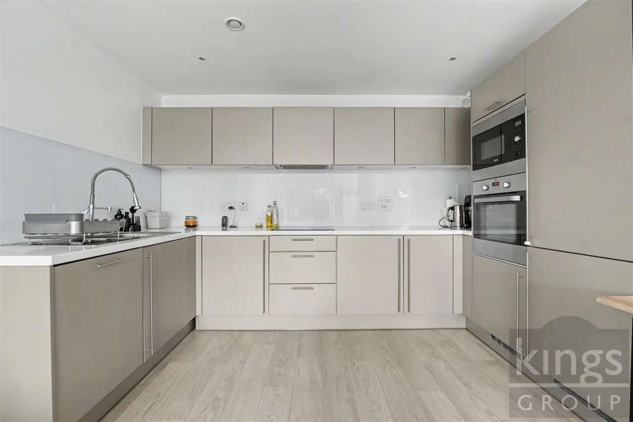 Marina Court, Waltham Abbey, photo 5