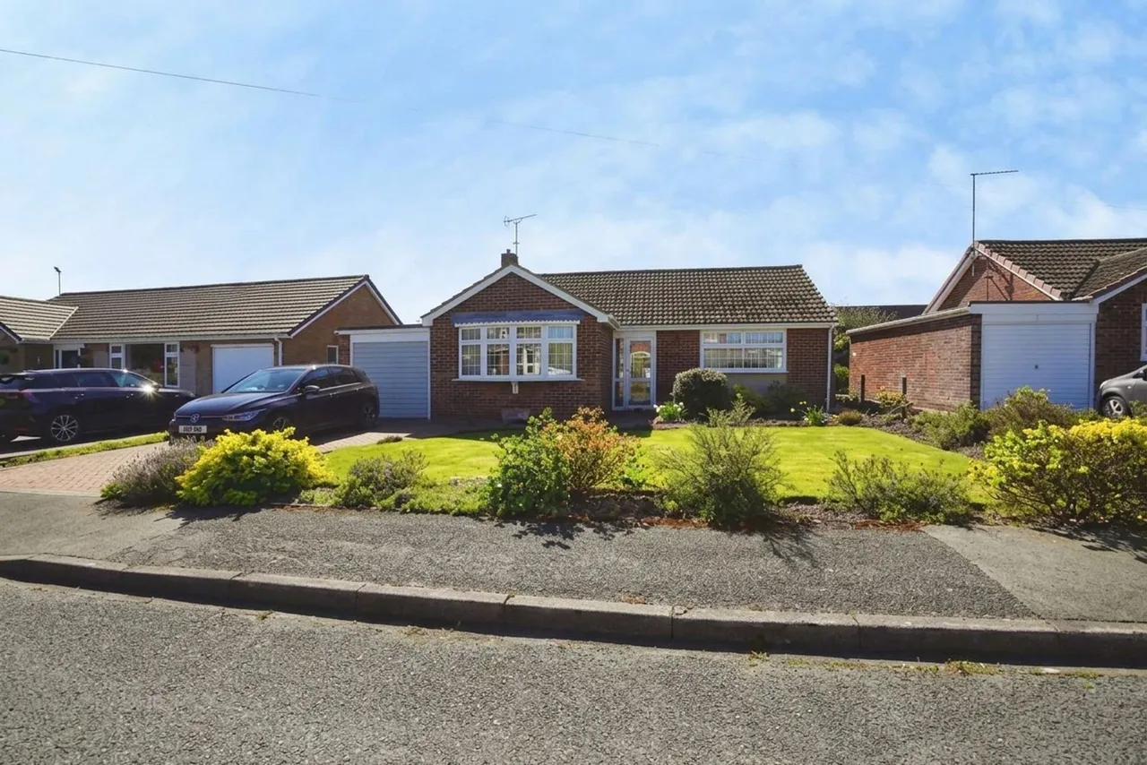 St. Helens Road, Retford, DN22, photo 16