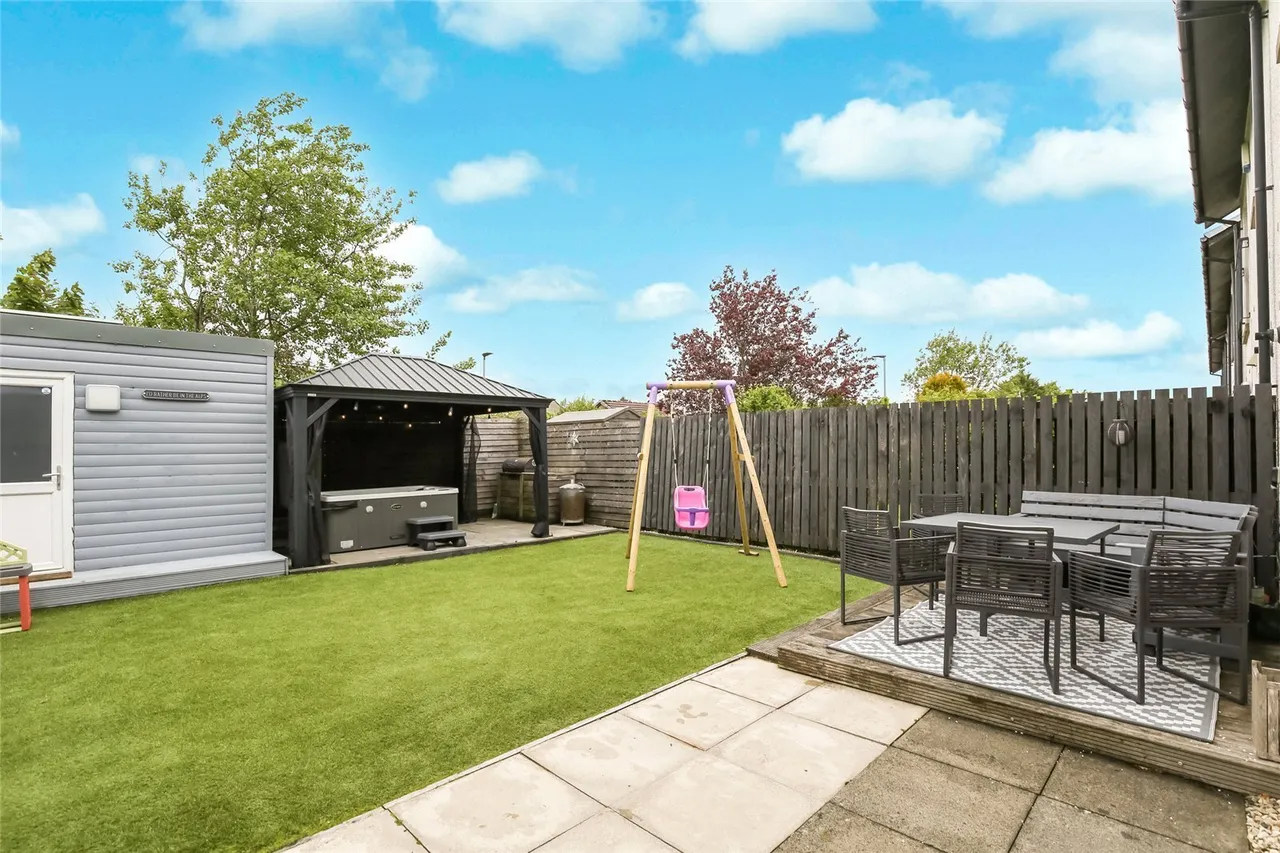 Burns Way, Dunlop, Kilmarnock, East Ayrshire, KA3, photo 11