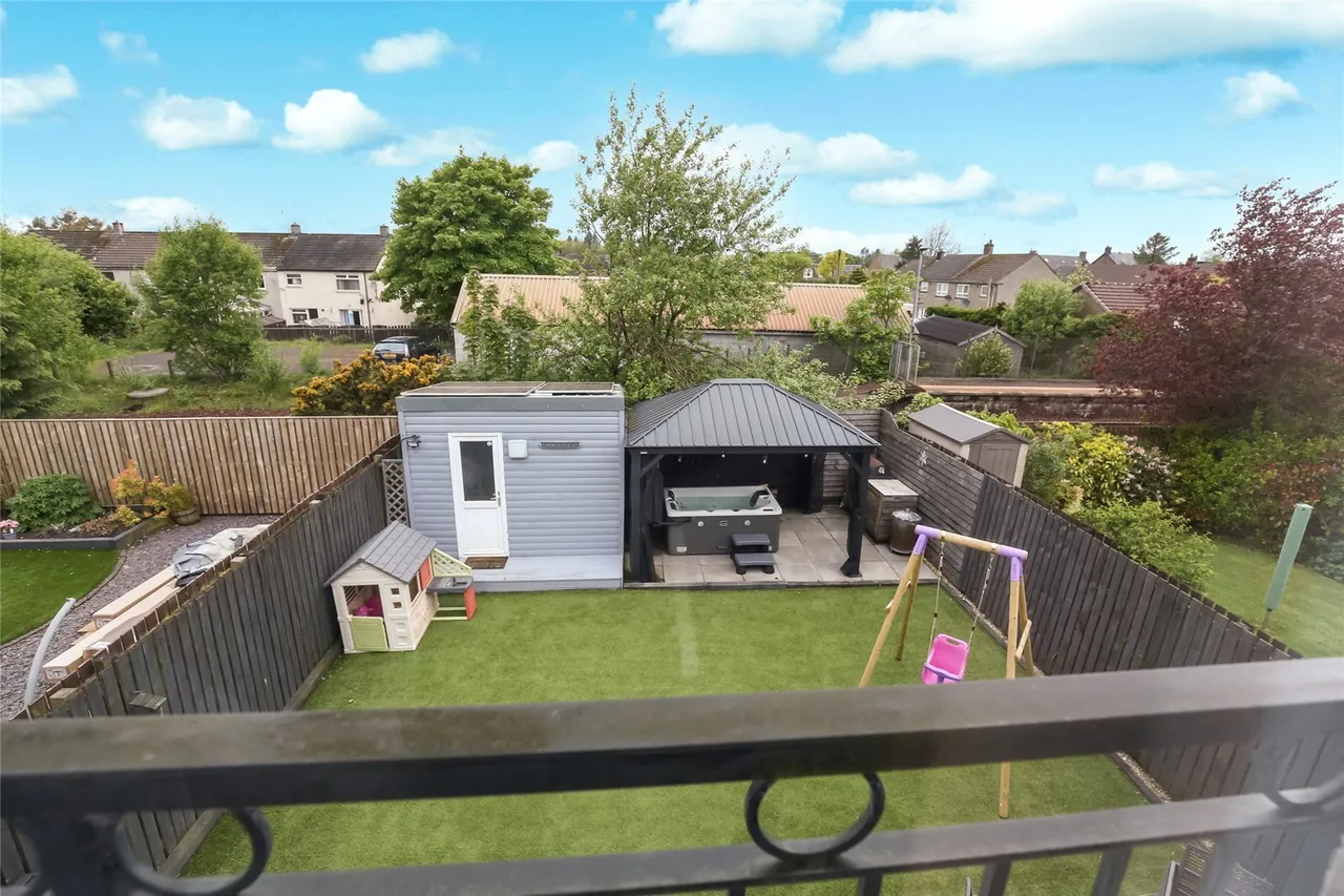 Burns Way, Dunlop, Kilmarnock, East Ayrshire, KA3, photo 17