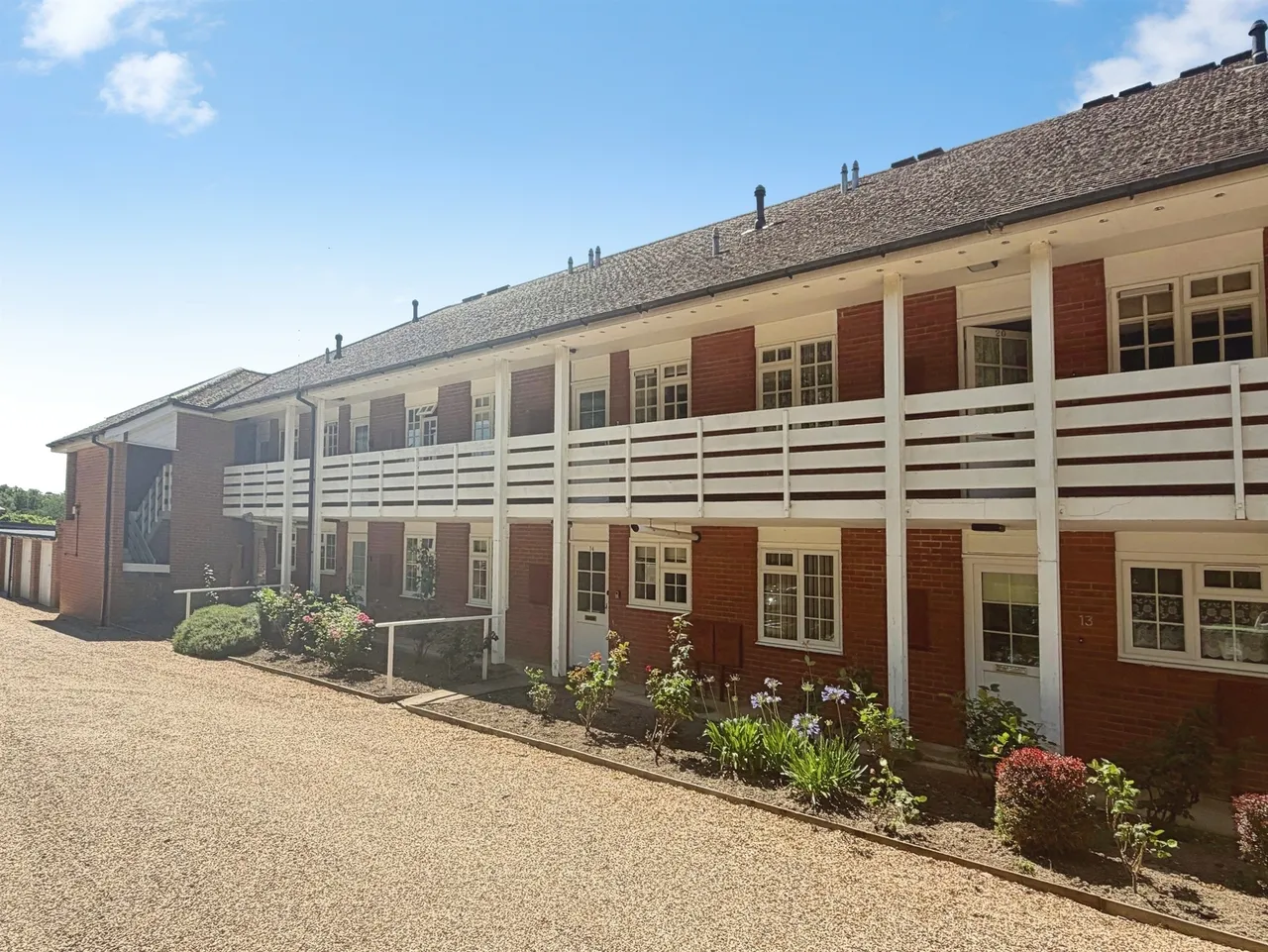 2 bed flat for sale — Heath Road, Newmarket