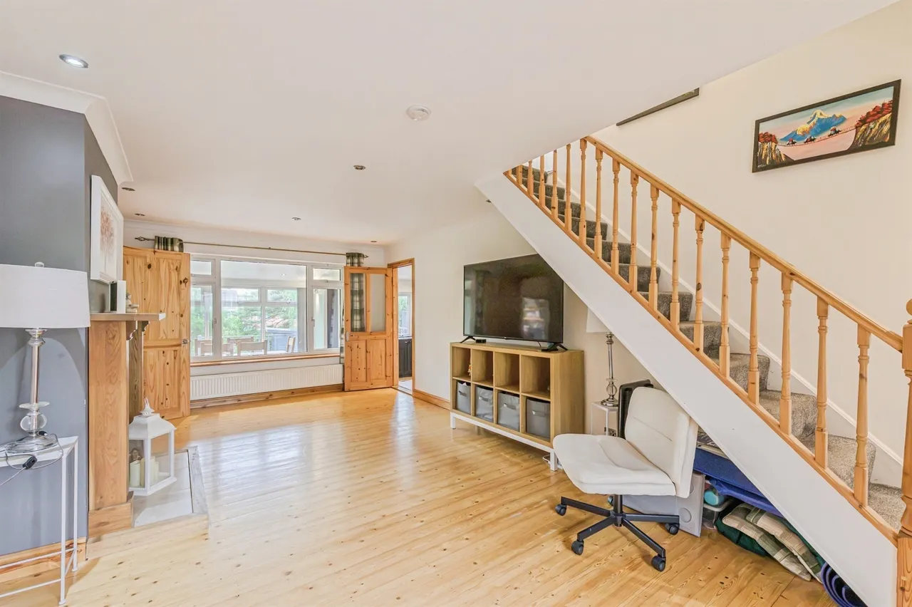 Torc Avenue, Tamworth, B77, photo 6