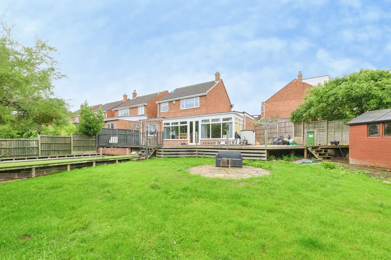 Torc Avenue, Tamworth, B77, photo 2