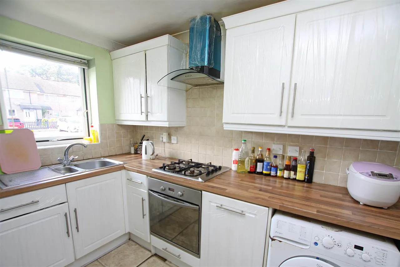 Broadlands Close, Bournemouth, photo 4