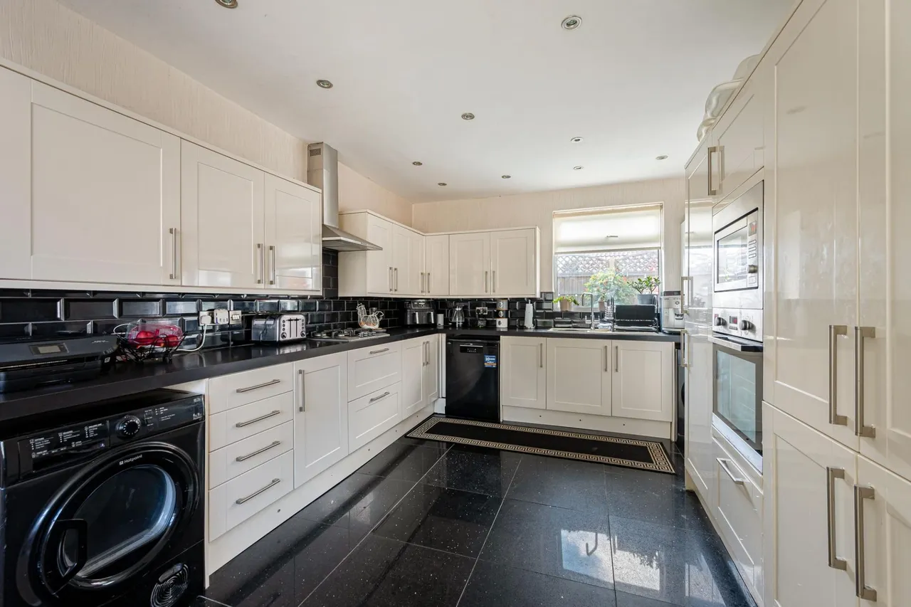 Glentworth Crescent, Skegness, PE25, photo 5