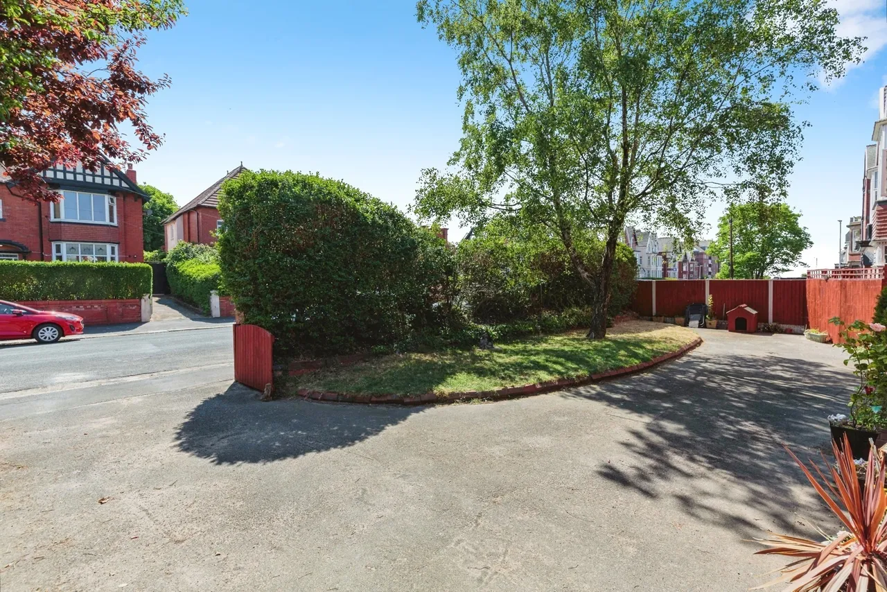 Derbe Road, Lytham St. Annes, FY8, photo 17