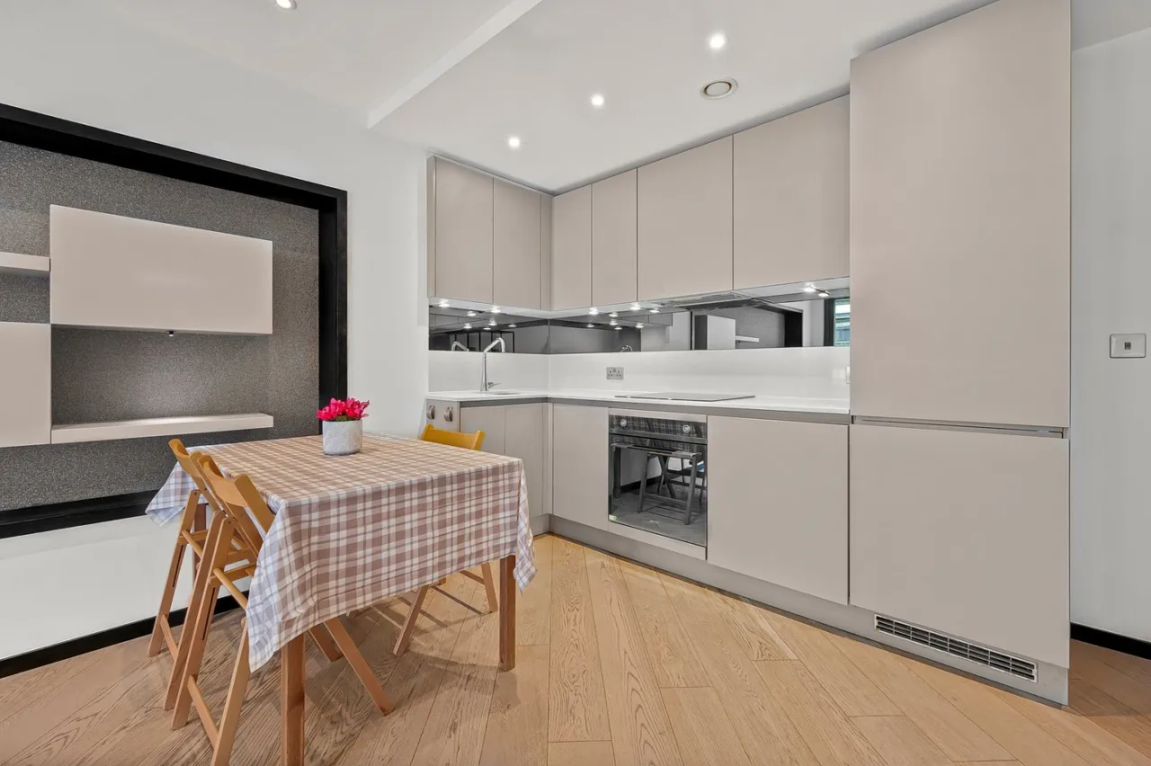 Holmes Road, London, NW5, photo 7
