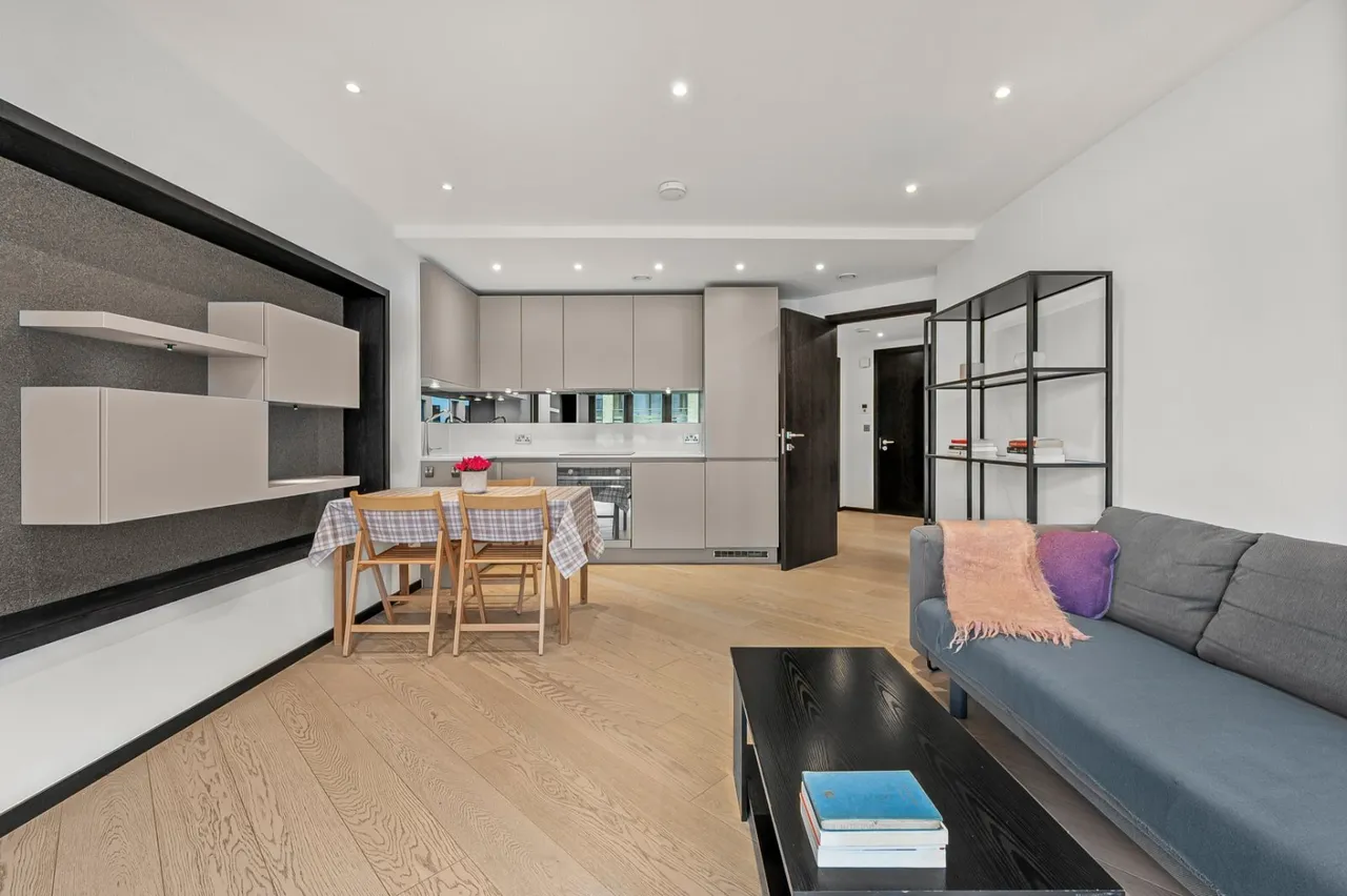 Holmes Road, London, NW5, photo 12