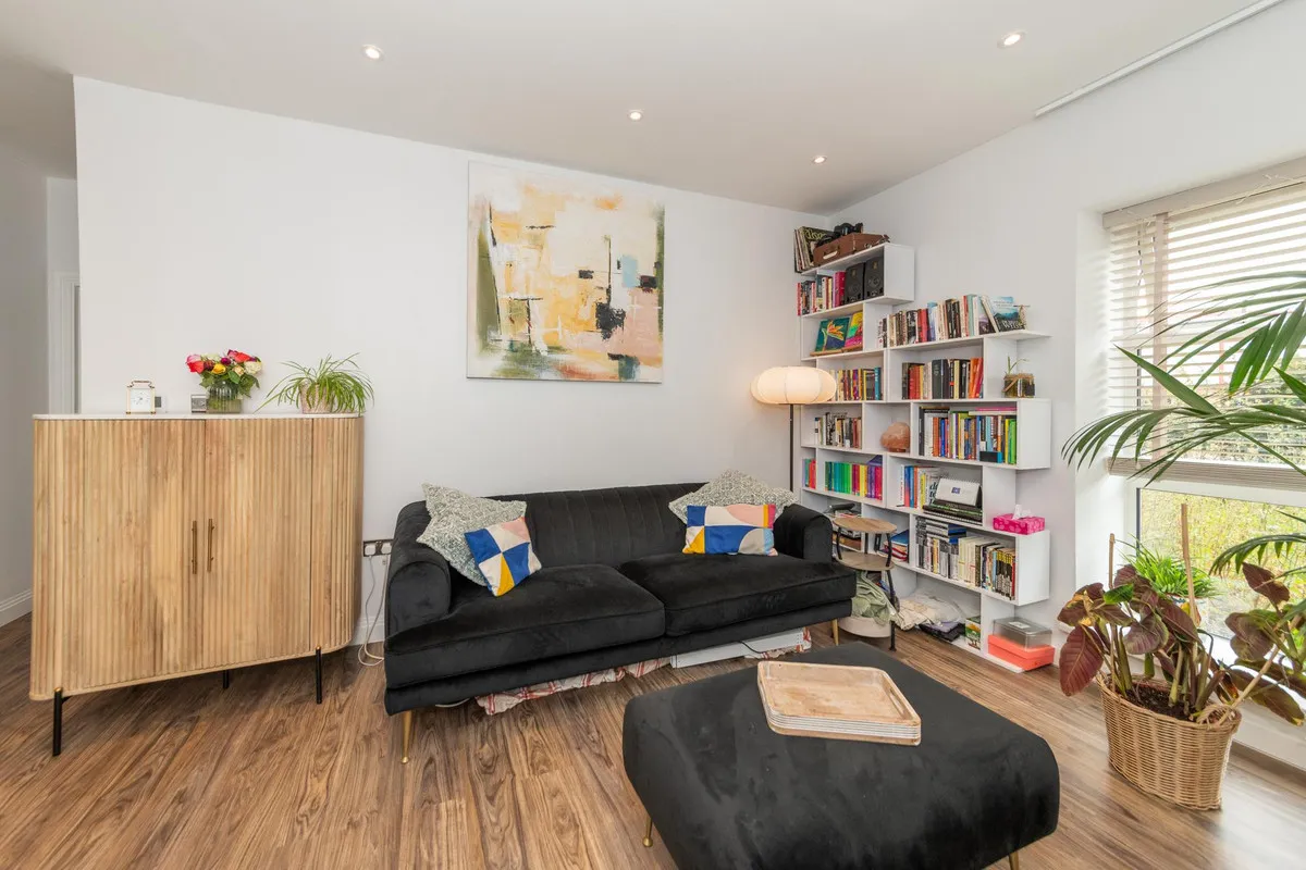 2 bed flat to rent, Reading, RG2