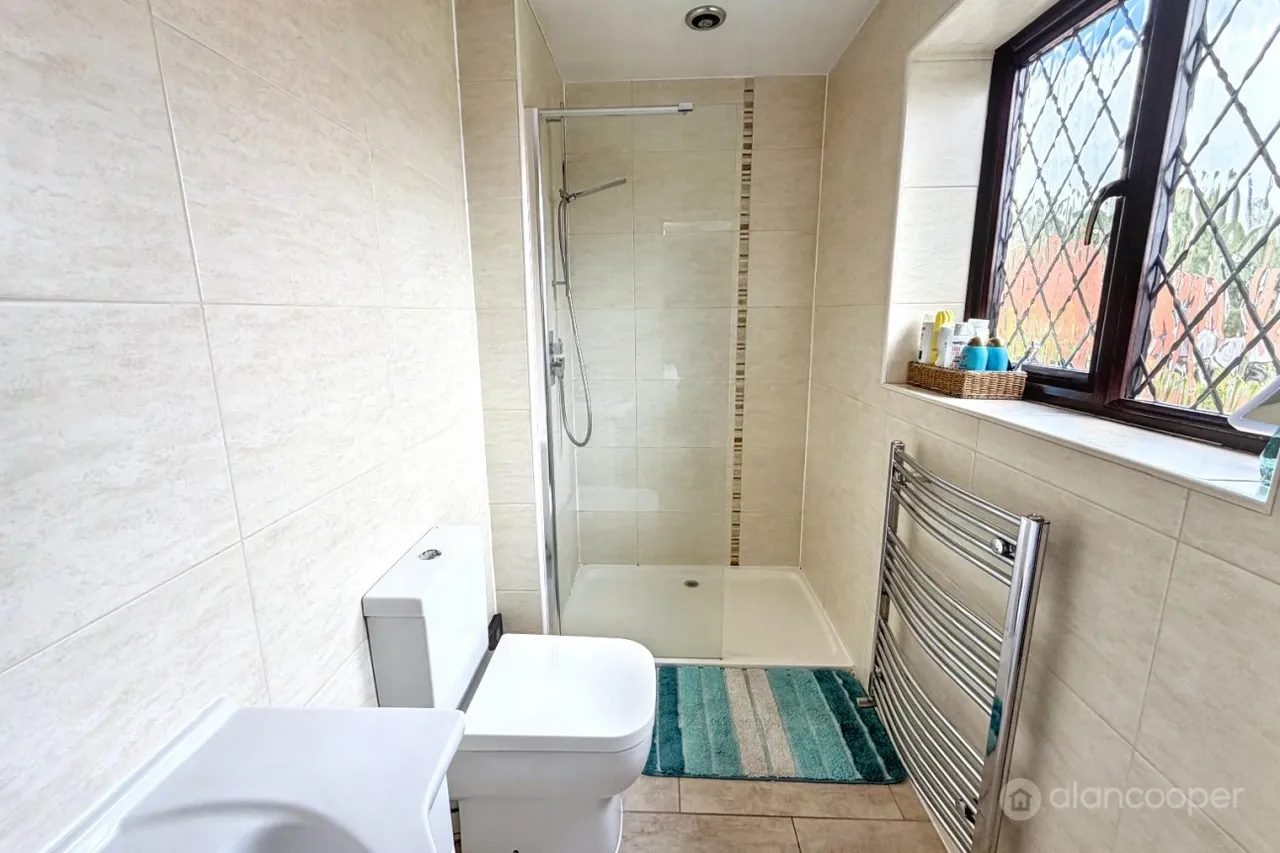 Canterbury Way, St Nicolas Park, CV11, photo 17