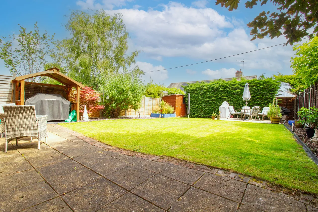 Sian Close, Church Crookham, Fleet, GU52 6BT, photo 4
