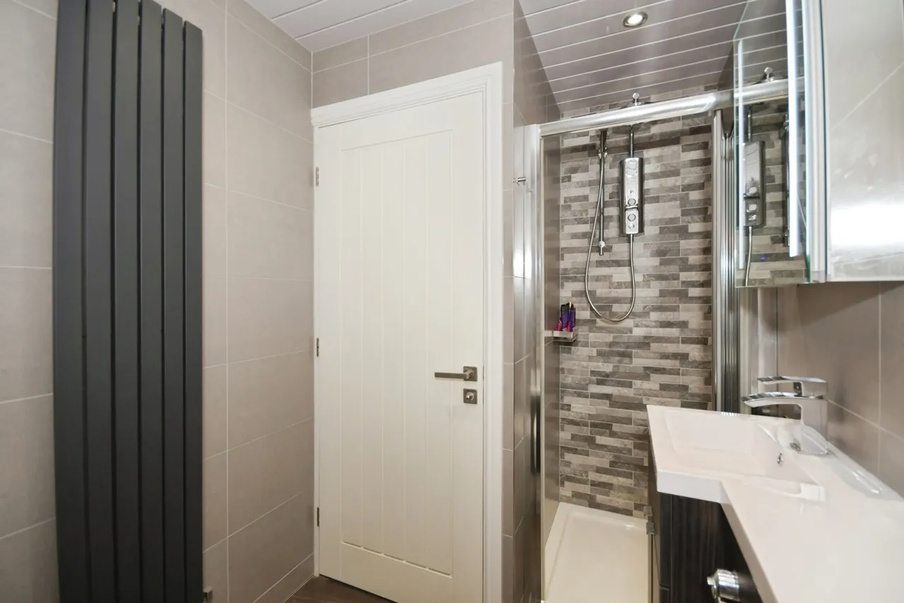 Laburnum Close, Chapeltown, Sheffield, South Yorkshire, S35, photo 19