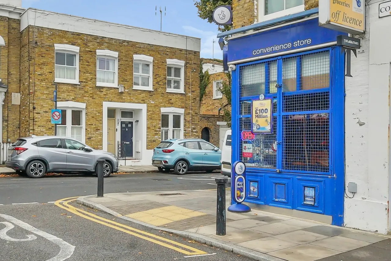 Antill Road, London, E3, photo 15