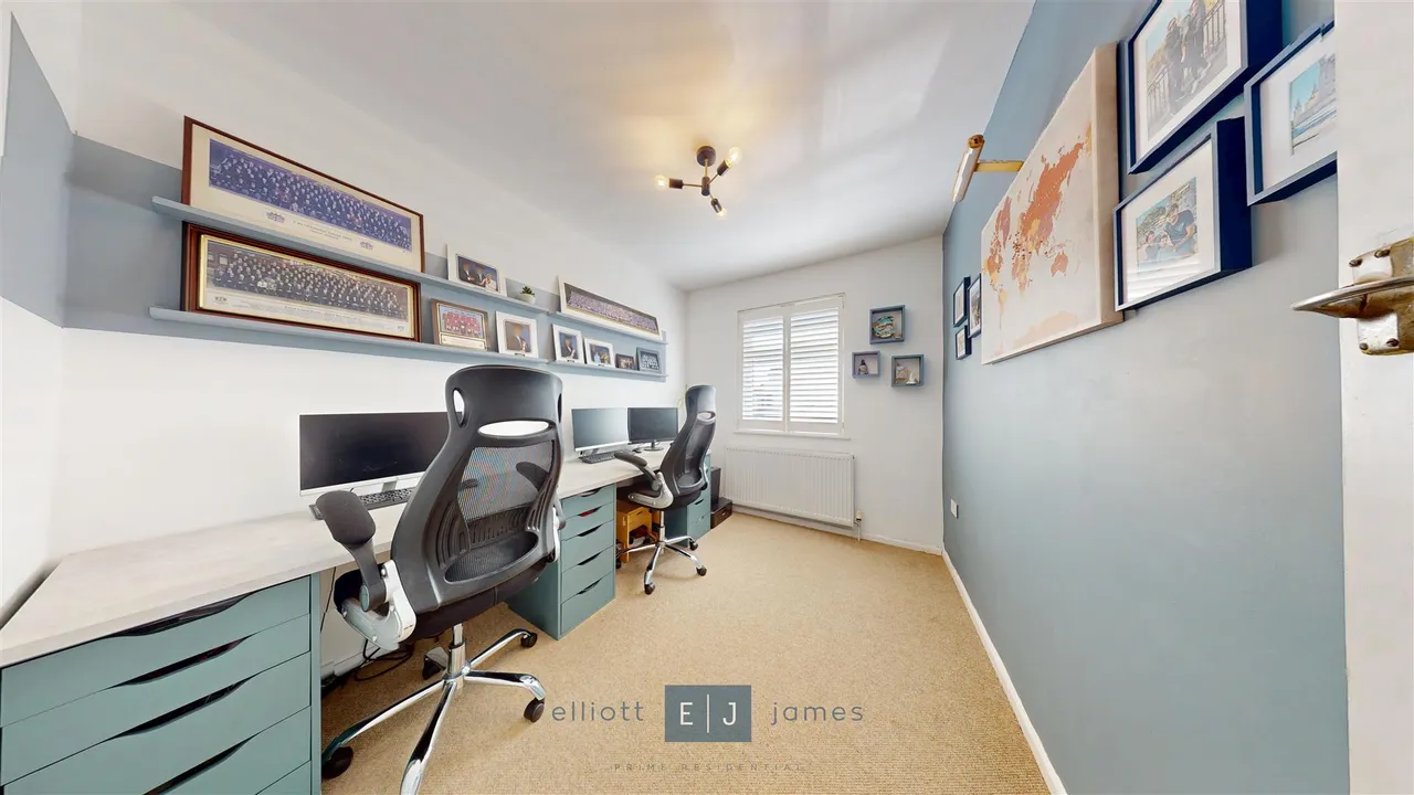 The Drive, Loughton, IG10, photo 10