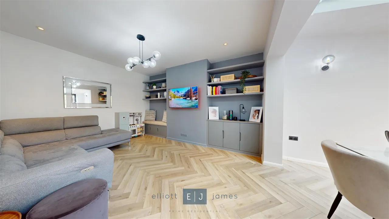 The Drive, Loughton, IG10, photo 8