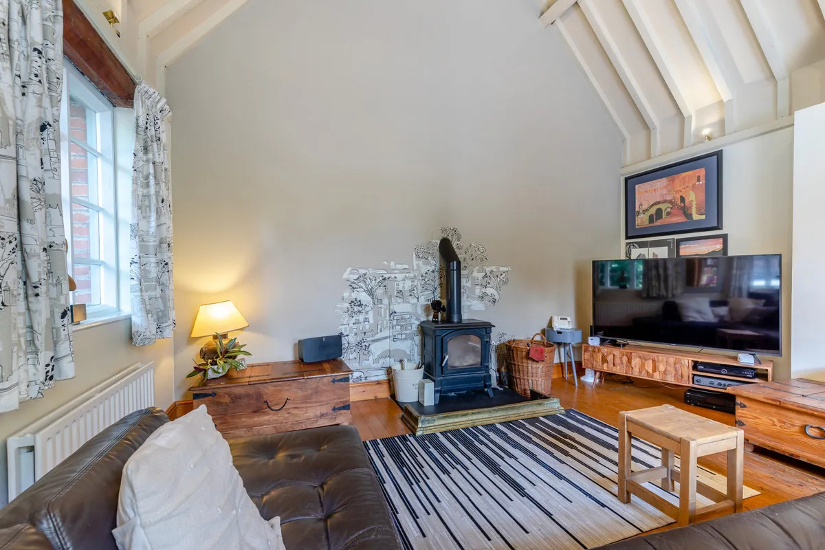 School Lane, Walton Stafford, ST17, photo 13
