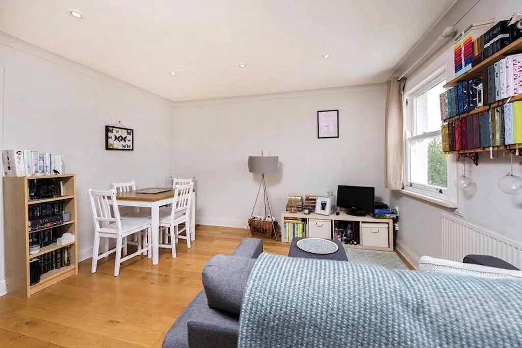 Beversbrook Road, London, N19, photo 2