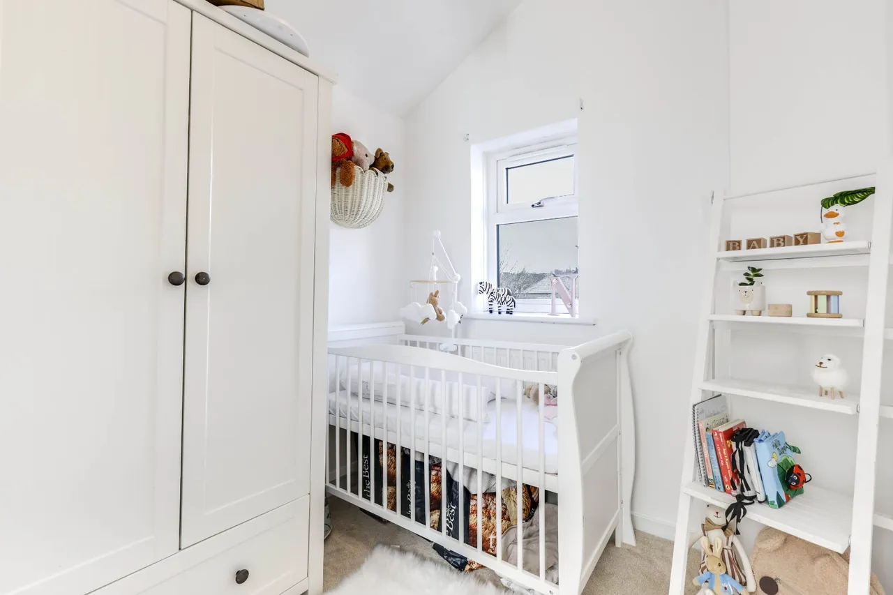 Providence Place, Stanningley, LS28, photo 8