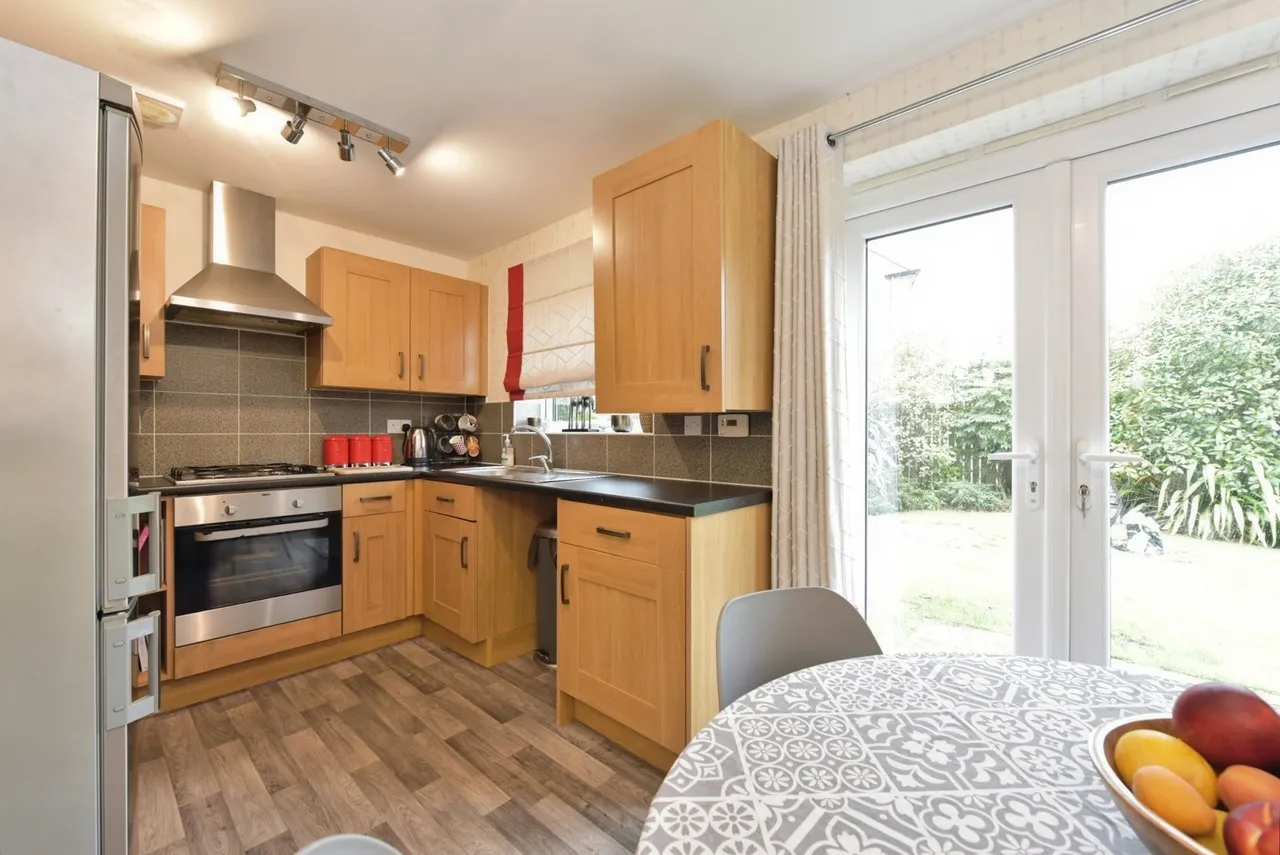 Darnbrook Drive, Sheffield, S5, photo 3