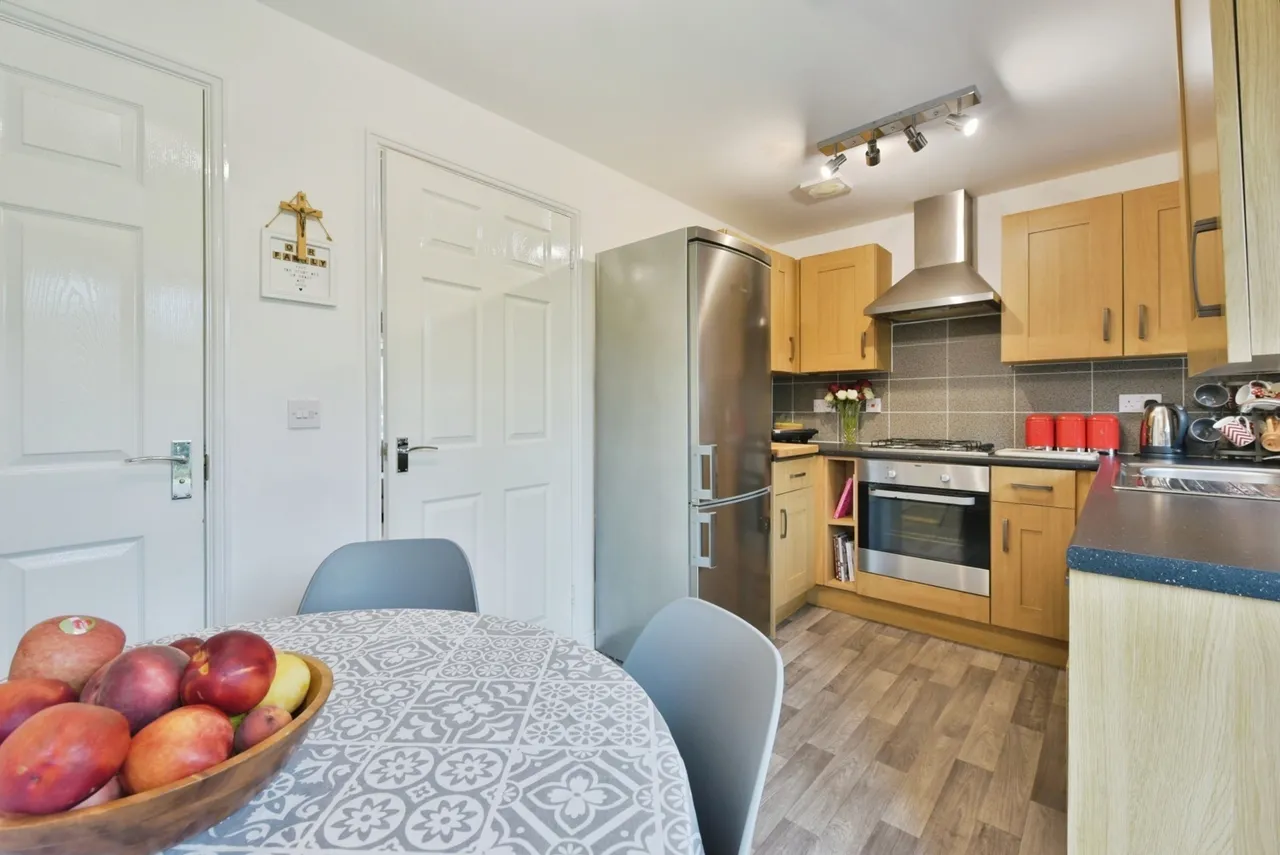 Darnbrook Drive, Sheffield, S5, photo 16