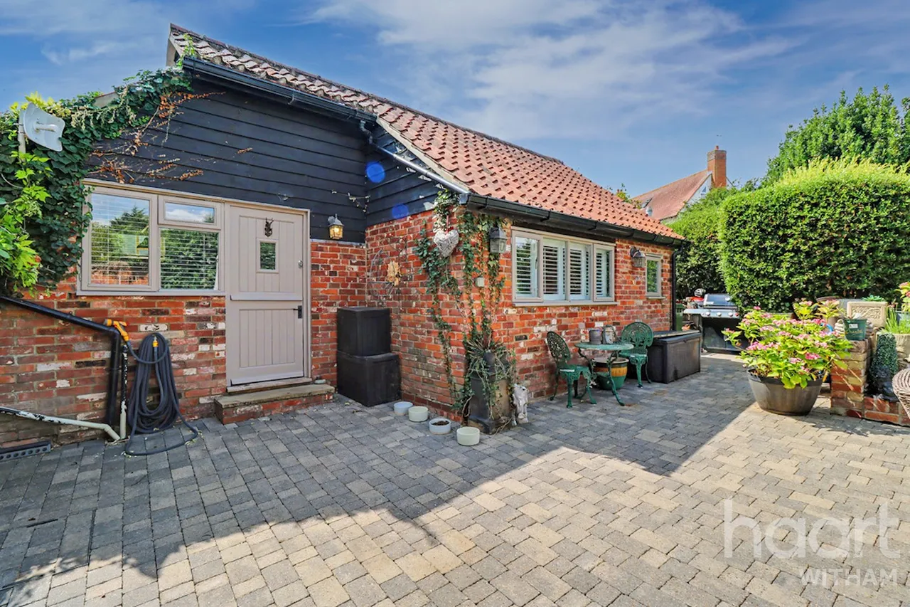 High Street, Kelvedon, CO5, photo 21