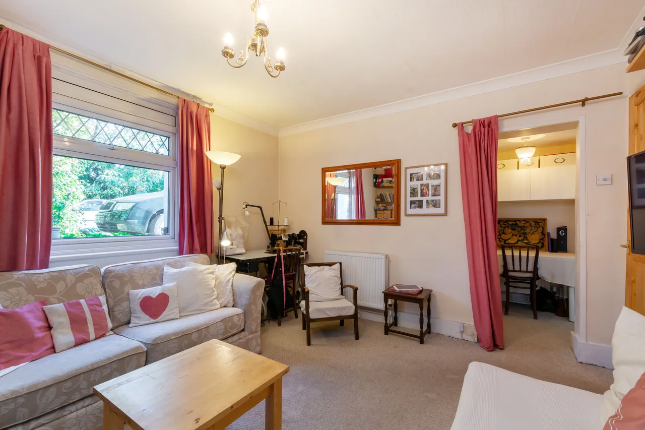 96c Lower Addiscombe Road, Croydon, photo 5