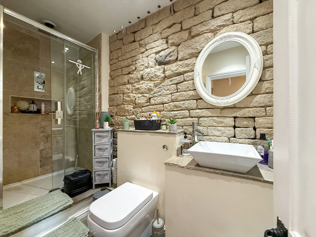 Crown Street, Honley, photo 5