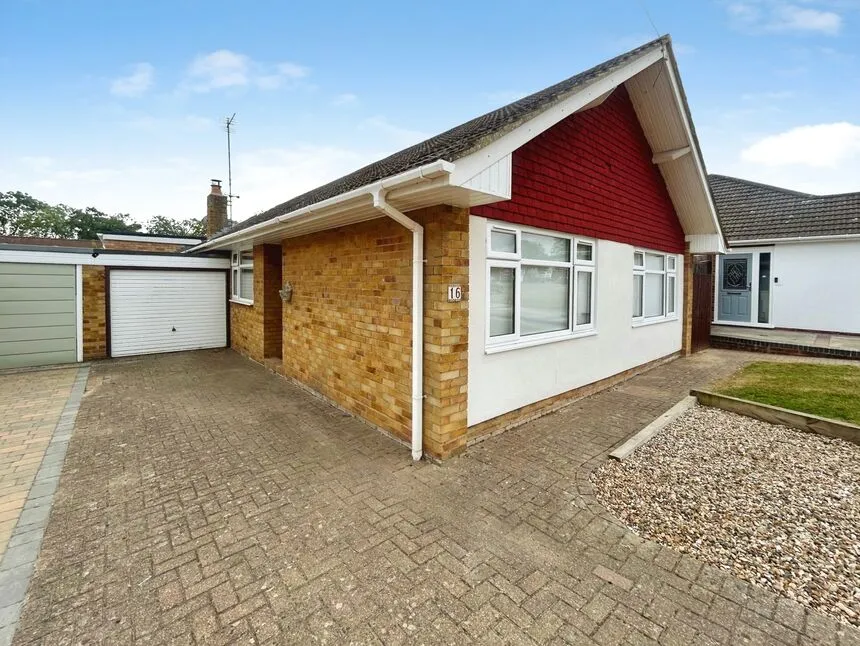 Foxwood Way, New Barn, Kent, DA3, photo 2