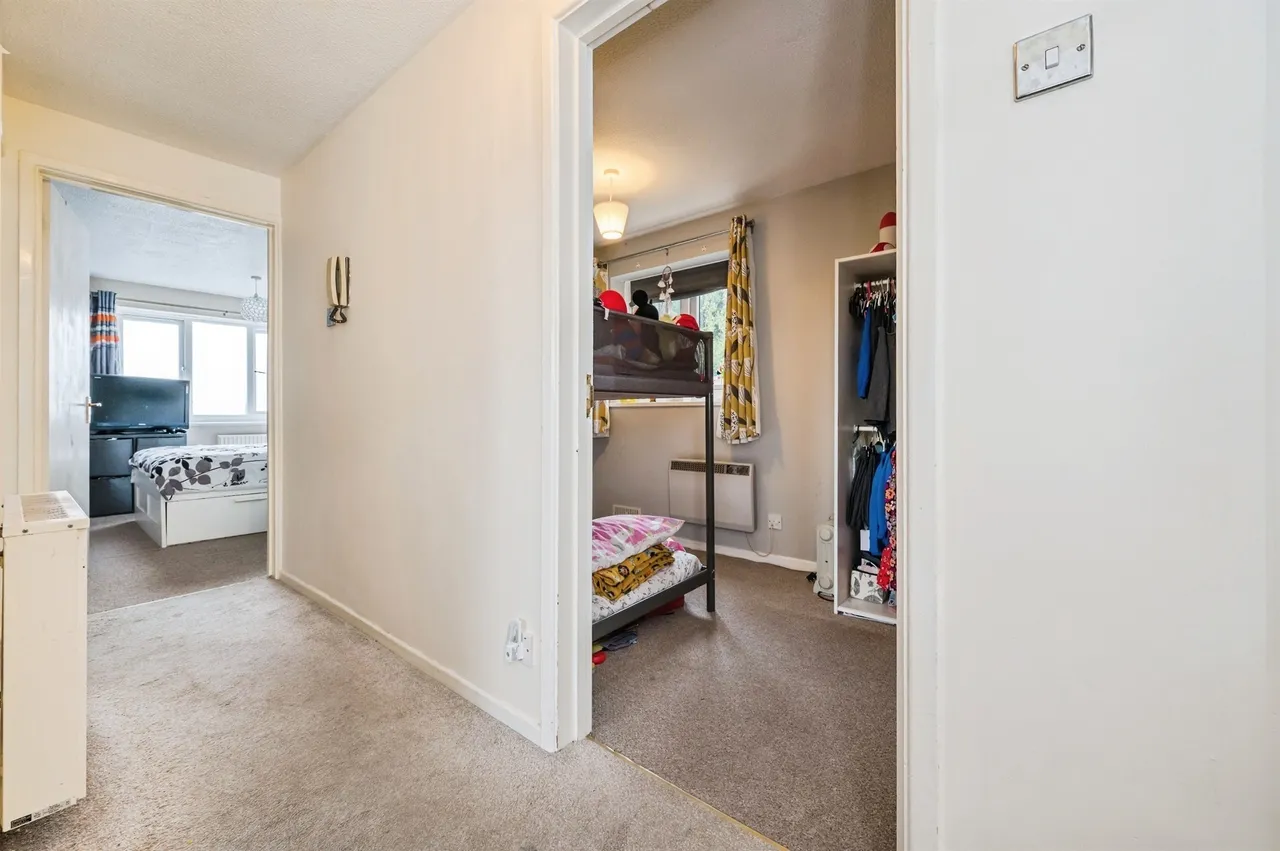 Bitterne Road East, Southampton, photo 8