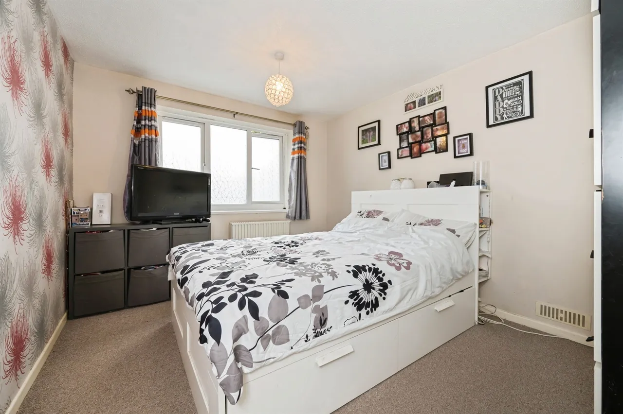 Bitterne Road East, Southampton, photo 5