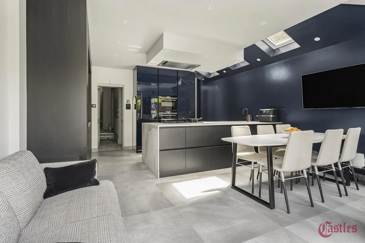 Grenville Road, N19, photo 24