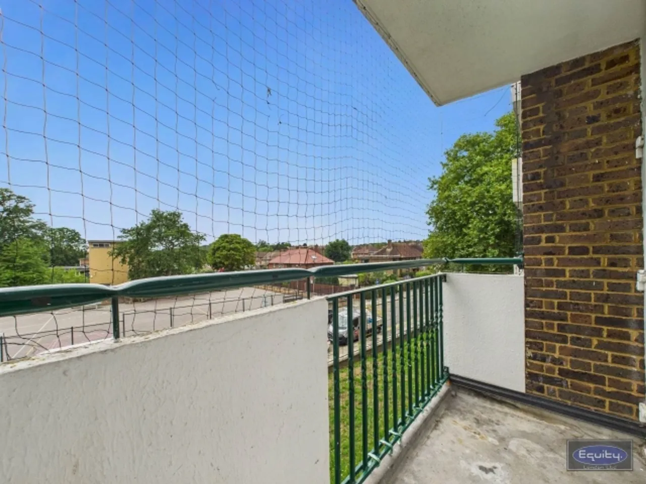 Restons Crescent, Thanington Court Restons Crescent, SE9, photo 8